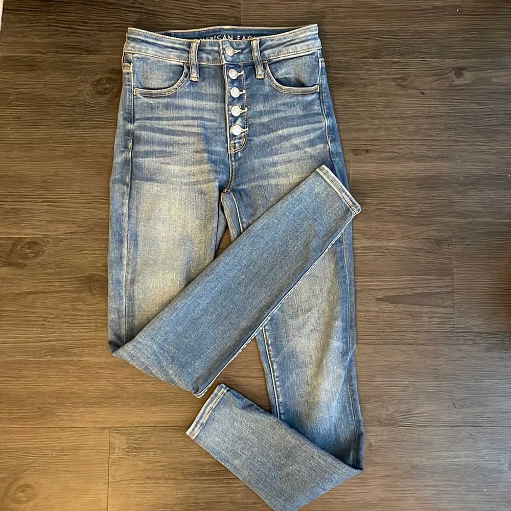 American Eagle High-Rise Jeggings